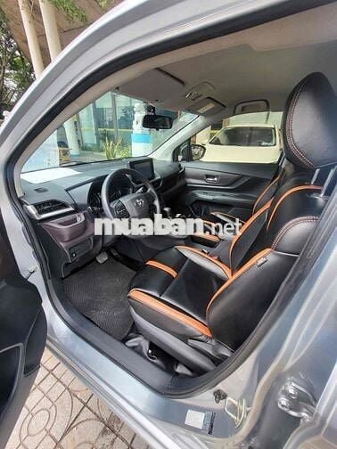 Toyota Avanza Premio 2022 CVT - 117000 km