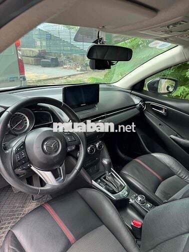 Mazda 2 2016  1.5 AT Sedan - 85000 km