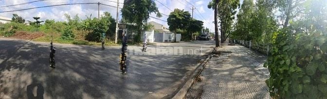 Bán nhà mặt tiền đường Bạch Đằng, Thành Phố Trà Vinh, 4x30m, nở hậu