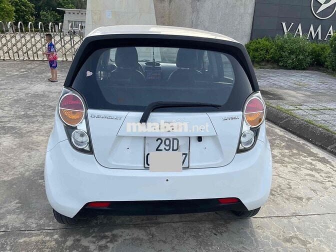 Chevrolet Spark 2011 Van 1.0 AT - 140000 km