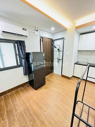 bán gấp nhà quận 11, sổ vuông vức, 4.5xx10m2, hẻm ô tô