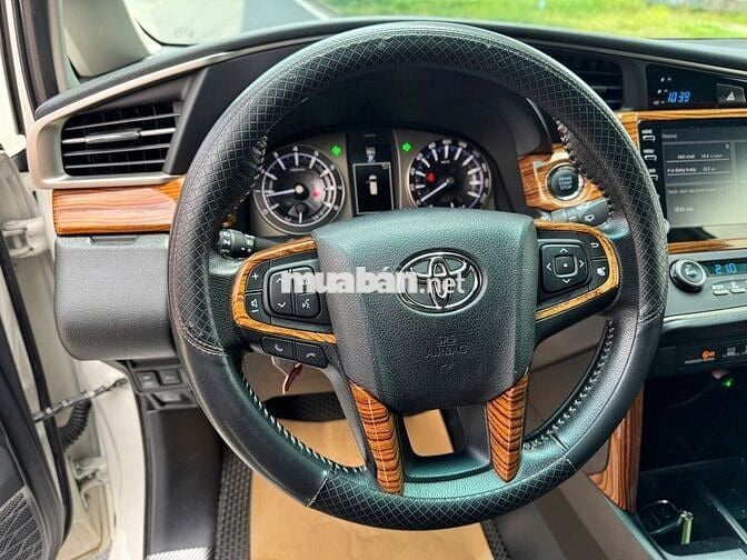 INNOVA 2.0G 2022- số tự động- 38.000km