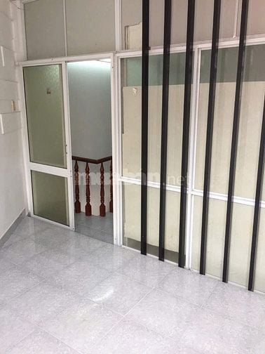 Nhà Đẹp 1/ Lạc Long Quân, Tân Bình, 2,95 tỷ,1 Lầu,2PN,2WC