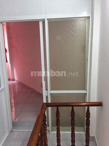Nhà Đẹp 1/ Lạc Long Quân, Tân Bình, 2,95 tỷ,1 Lầu,2PN,2WC