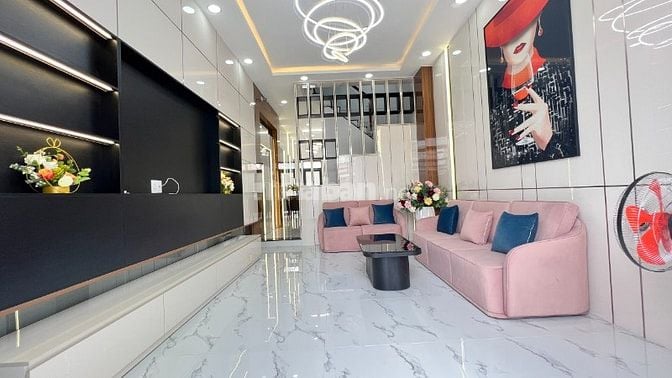Ngộp bank bán nhanh nhà 4x20m MT đường Hồ Văn Long gần chợ Bà Hom