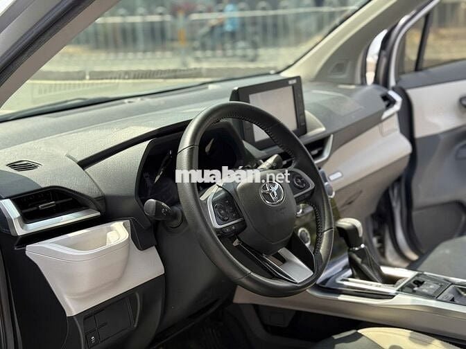 VELOZ CROSS 2022- 43.000km - bản tiêu chuẩn