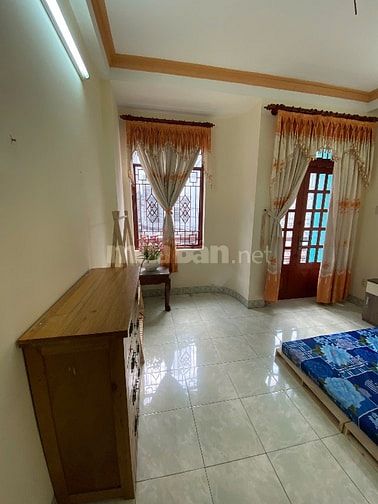 Phòng cho thuê full nội thất, nữ