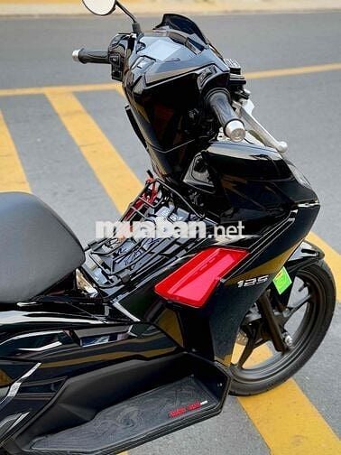Airblade 125 4Val mẫu 2023 1chủ ít đi8000km zin100