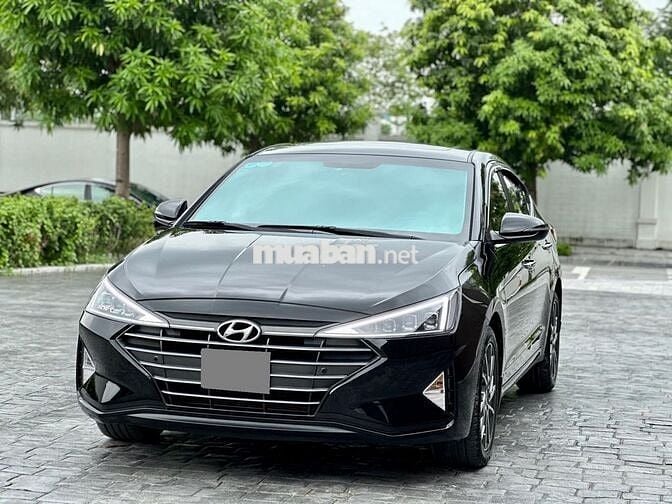 Hyundai Elantra 2.0 AT 2021 - MÀU ĐEN