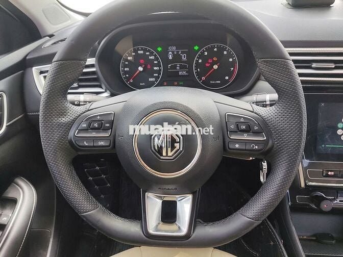 New MG5 MT sx 2024 màu trắng