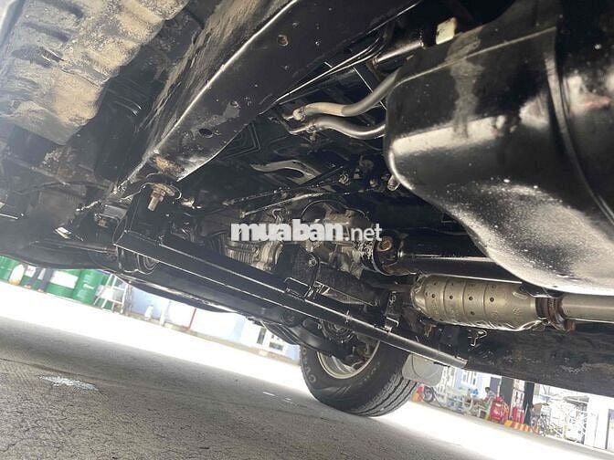 cần bán Hyundai Starex 6 người 800 ký có máy lạnh