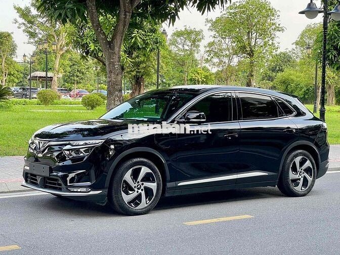 VinFast VF8 2022 - 40000 km