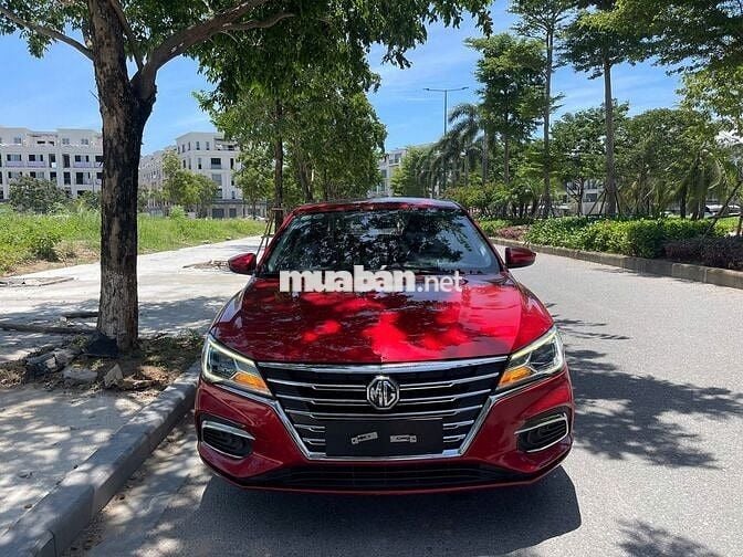 MG5 2023 MT số sàn màu đỏ