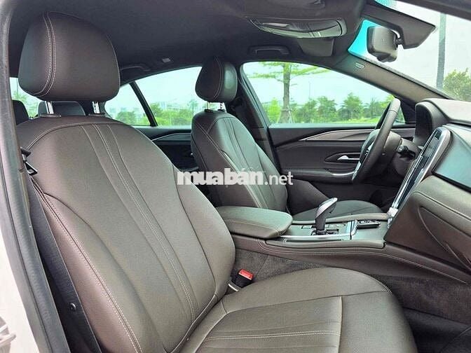 VinFast Lux A2.0 2021 2.0 AT - 35000 km