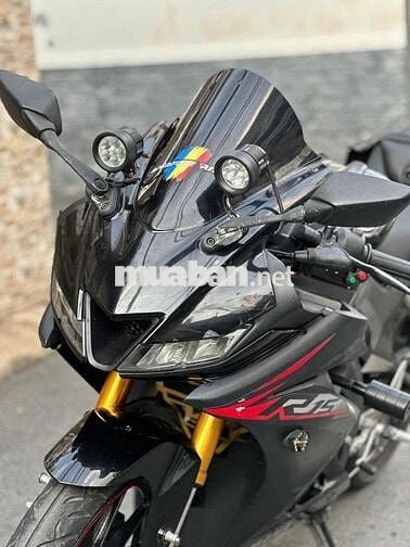 R15 V3 ĐK 2019 BSTP 9 chủ nhận giao lưu