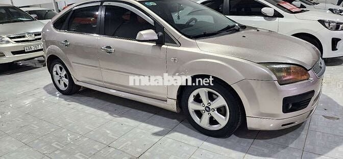Ford focus 2006, số tự động 2.0... xe khá 0k.