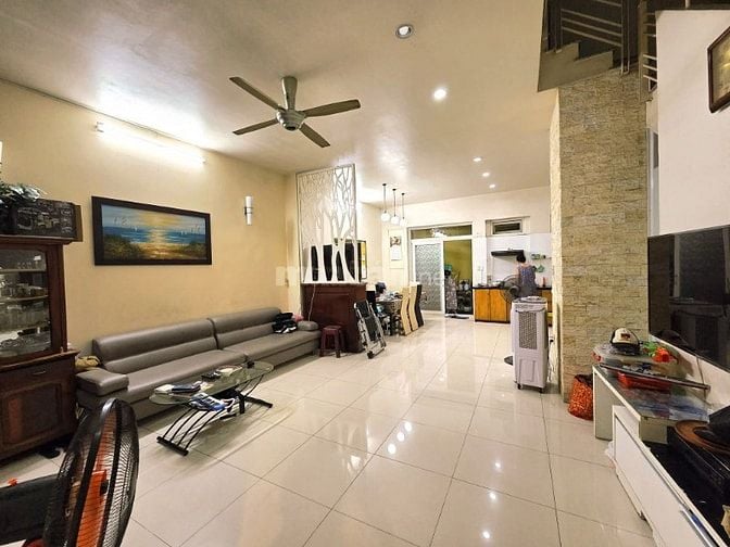 CHO THUÊ MB VỊ TRÍ ĐẸP ngay bánh xèo Đinh Công Tráng  P.Tân Định ,Q.1