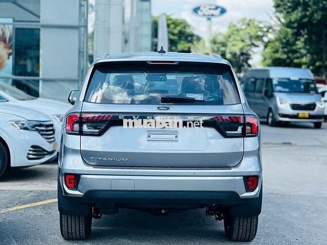 Ford Everest 2025 Ambiente 2.0L 4x2 AT