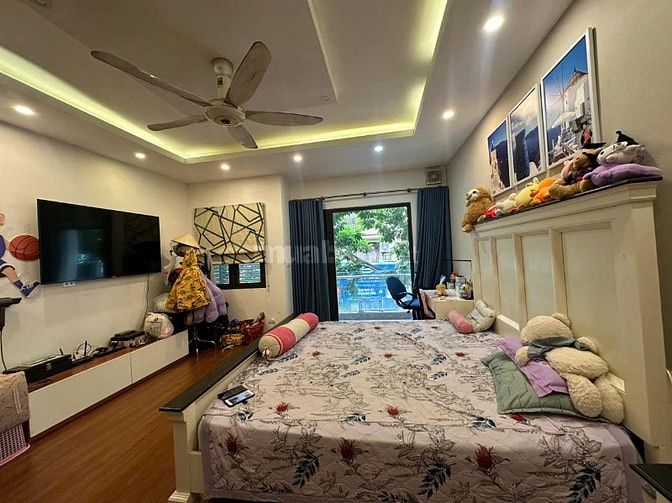 Phân lô VIP Minh Khai -oto tải tránh -KD đỉnh -Vỉa hè -Gara -Sổ vuông 