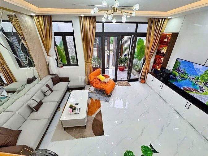 NHÀ PHỐ 1 TRỆT 2 LẦU – SHR – 80M² – GIÁ 2 TỶ 5 – NGAY TRUNG TÂM TÂN AN