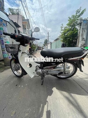 Kẹt tiền bán xe Super dream