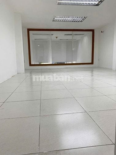 Cho thuê nhà mặt tiền Ký Con, Quận 1, Vị trí kinh doanh sầm uất, 4x20m