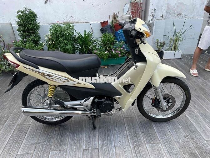 Xe Wave Trung Quốc Màu Trắng Đen Đẹp Giá Rẻ BSTP