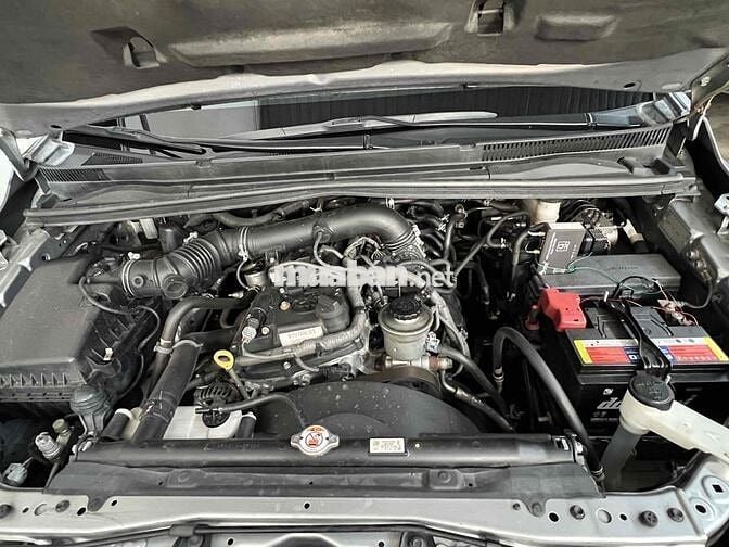 Toyota Innova 2021 2.0E - 102000 km