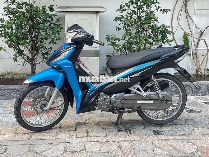 Wave Rsx Fi 2017 trả 8tr5 nhận xe k phí hồ sơ