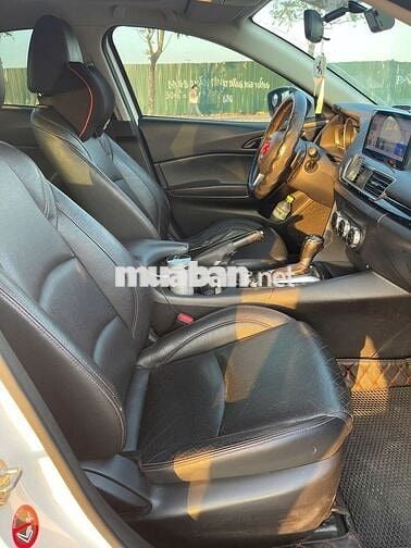 Chính chủ bán Mazda 3 2016 1.5 AT Sedan - 8v km