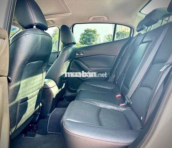Chính chủ bán Mazda 3 2016 1.5 AT Sedan - 8v km