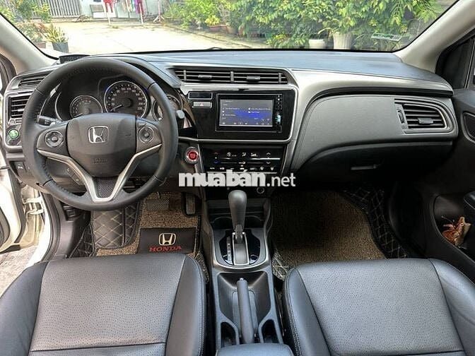 Honda City Top 2020 số tự động màu trắng