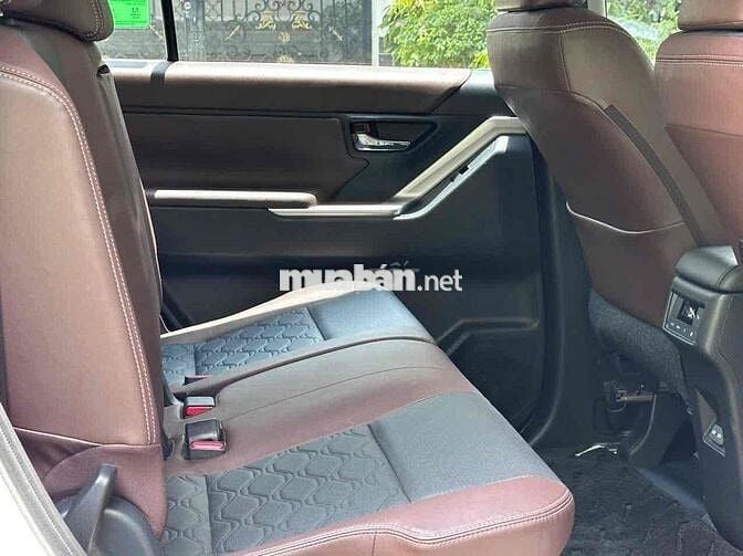 Toyota Innova Cross Đky 2/2025 - 2500 km LikeNew