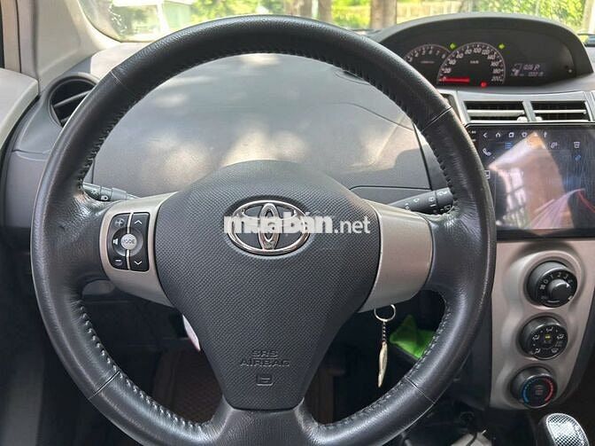 Toyota Yaris 2011 1.5 AT nhập khẩu xe cực chất