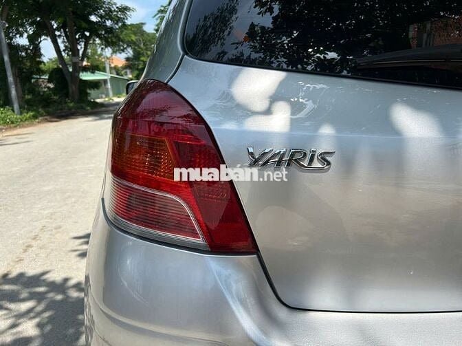 Toyota Yaris 2011 1.5 AT nhập khẩu xe cực chất