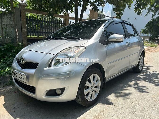 Toyota Yaris 2011 1.5 AT nhập khẩu xe cực chất