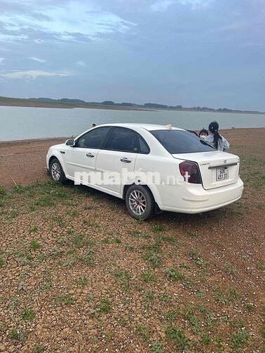 Daewoo Lacetti 2009 EX 1.6 MT - 999999 km