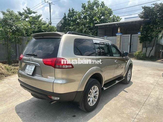Mitsubishi Pajero Sport 2016 D 4x2 MT - 50000 km