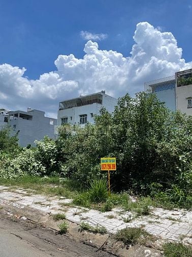 Cần bán đất DT:5x18 mặt tiền Trương Gia Mô vị trí thương mại hiếm có.
