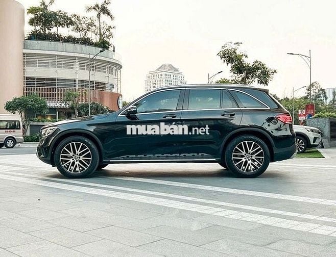 Mercedes Benz GLC 2017 250 4MATIC  - 78000 km
