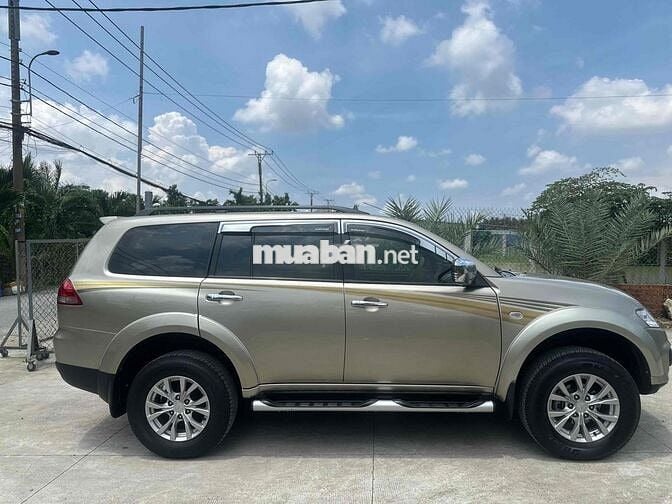 Mitsubishi Pajero Sport 2016 D 4x2 MT - 50000 km
