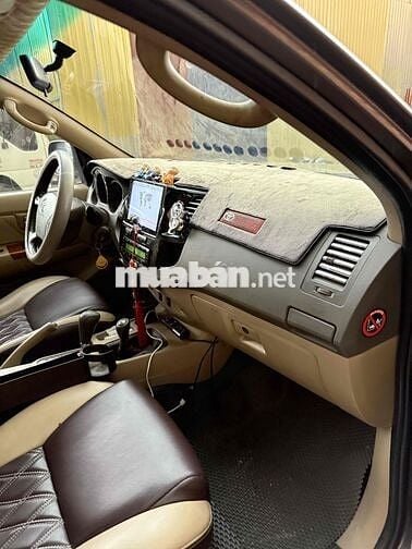 Toyota Fortuner 2017 2.7V 4x4 - 150000 km
