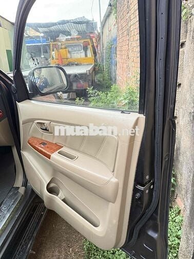 Toyota Fortuner 2017 2.7V 4x4 - 150000 km
