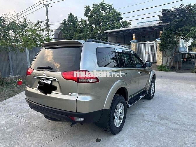 Mitsubishi Pajero Sport 2016 D 4x2 MT - 50000 km