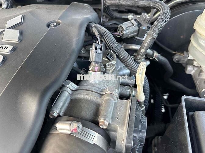 Mitsubishi Pajero Sport 2016 D 4x2 MT - 50000 km
