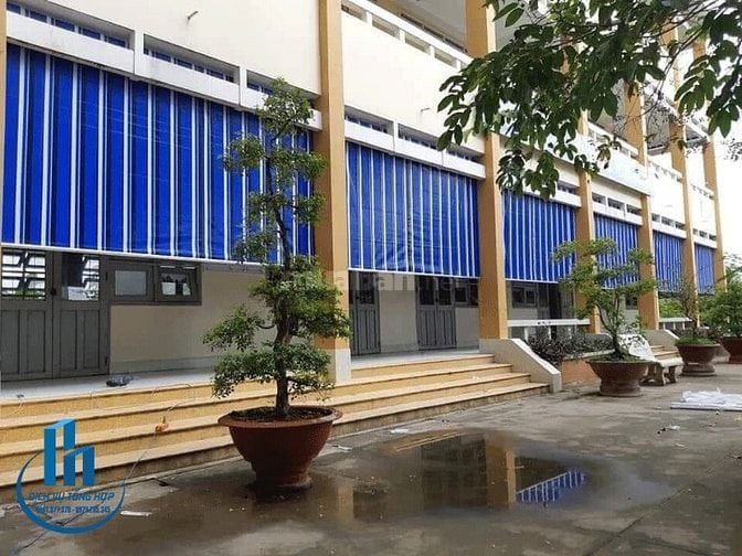 Tuyển thợ làm mái che di động làm việc tại Tp Hcm