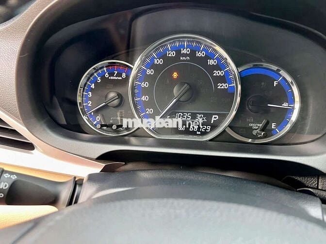 TOYOTA YARIS 2019 G MÀU ĐỎ