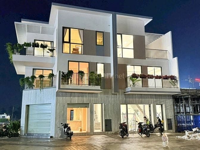 K-Home Bình Dương – Nhà Mặt Tiền, Kết Cấu 3 Tầng – Sổ Riêng, Giá Cực T