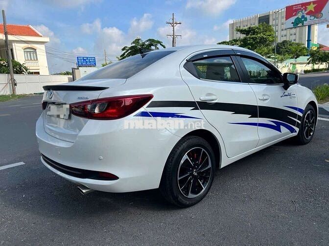 CẦN BÁN XE MAZDA 2 1.5 AT CUỐI 2024 TRÙM MỀN.