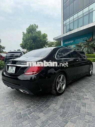 Mercedes Benz C Class 2016 C300 AMG - 120000 km